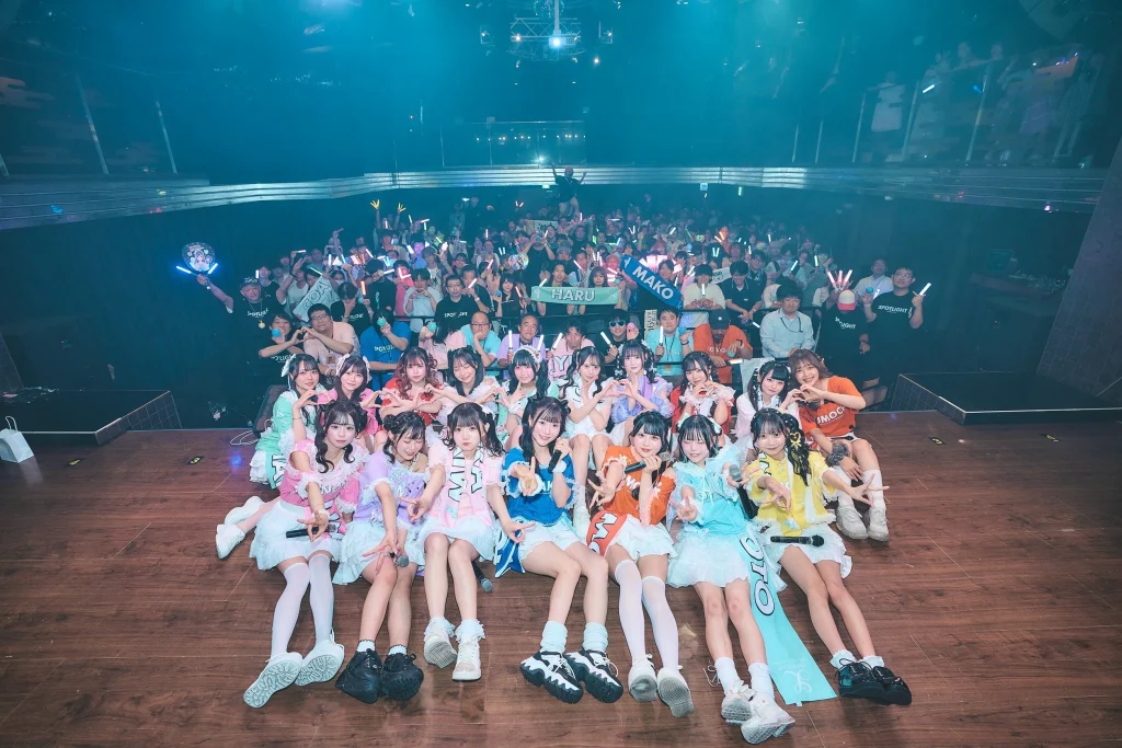 3rd Anniversary LIVEの集合写真