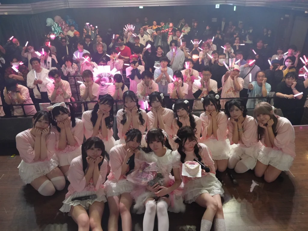 みゆか卒業LIVEの集合写真